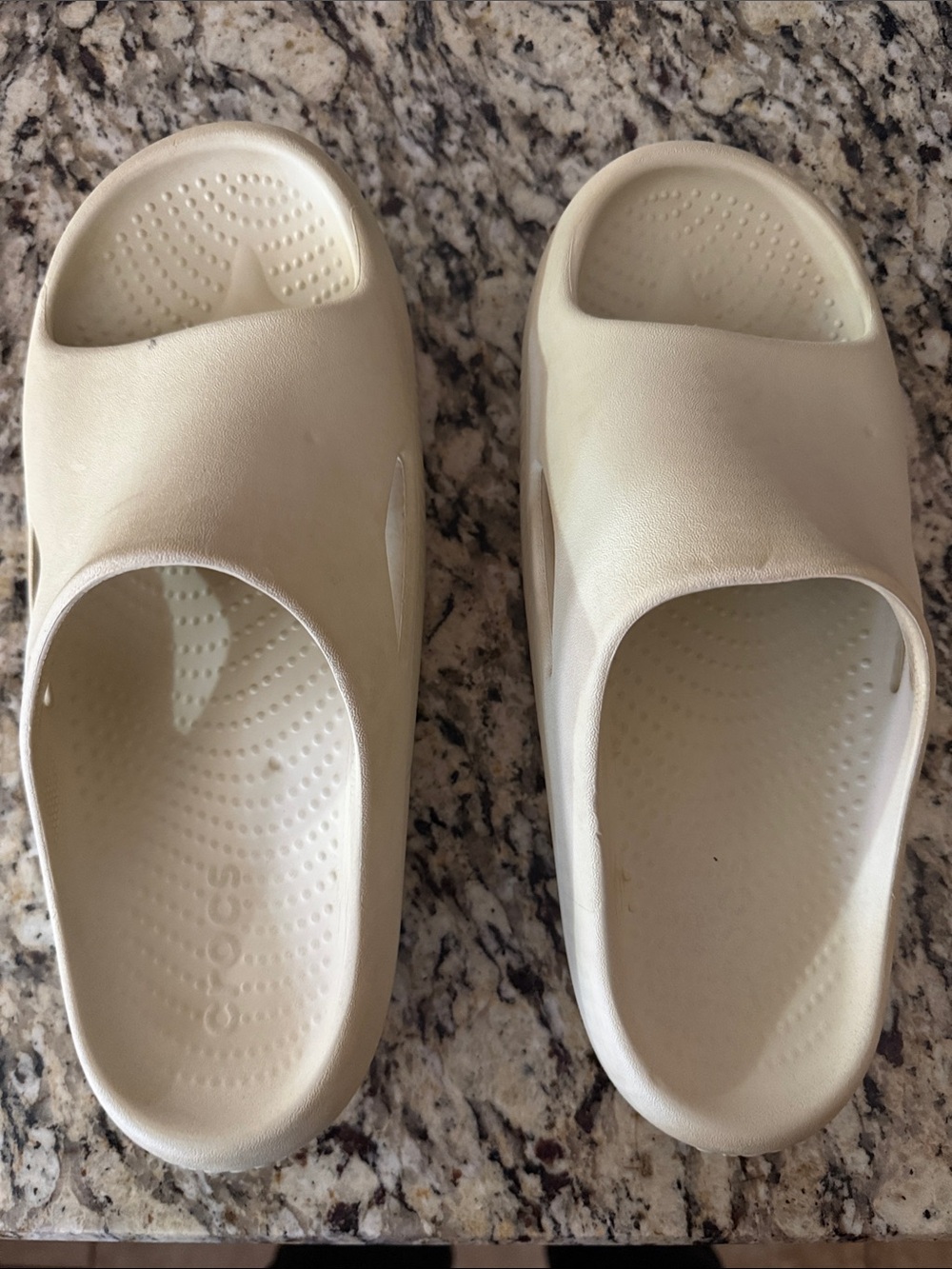 CROCS Men/Women Mellow Recovery Slide